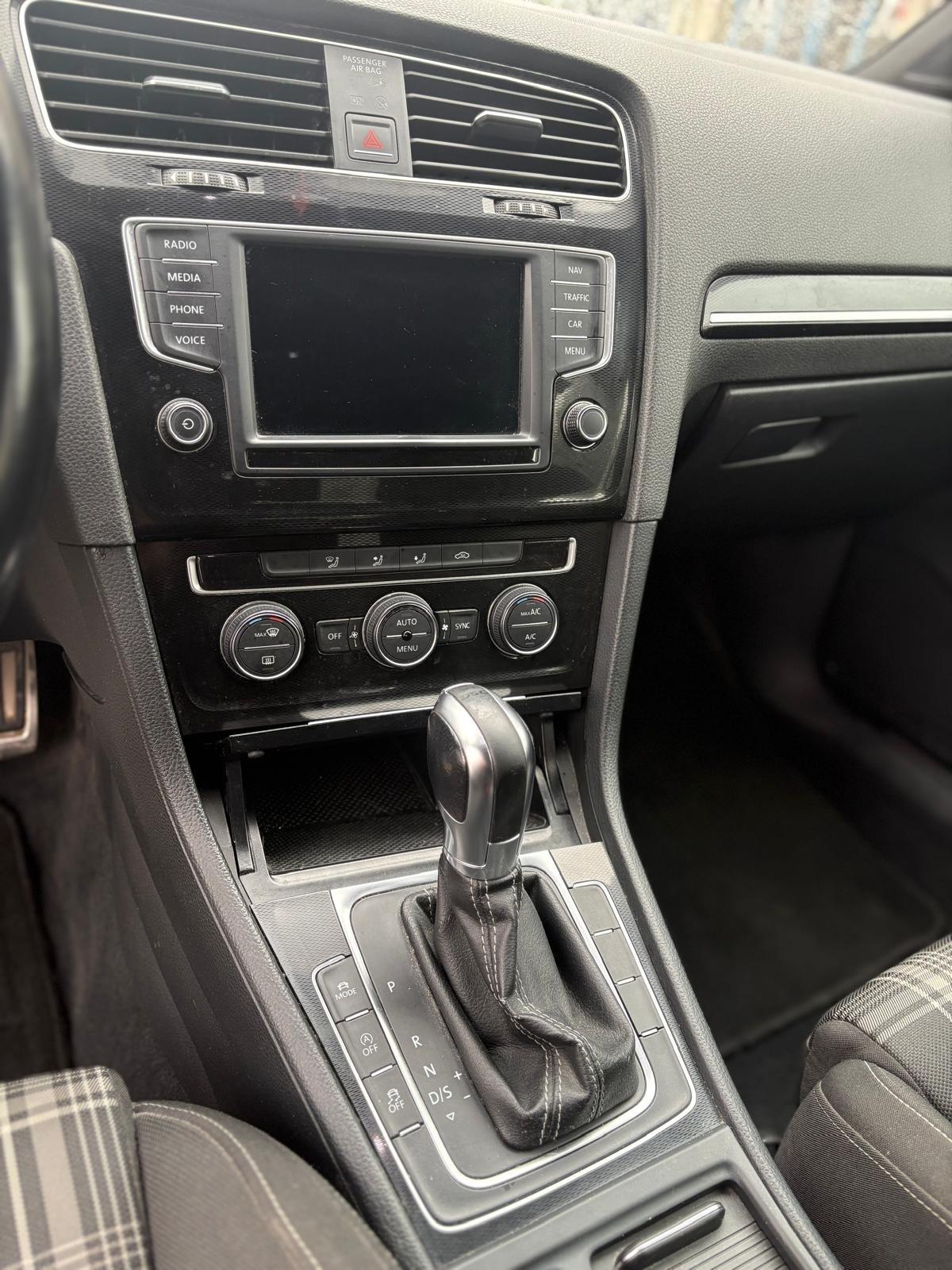 Volkswagen Golf GTD 2.0 TDI DSG 5p. BlueMotion Technology