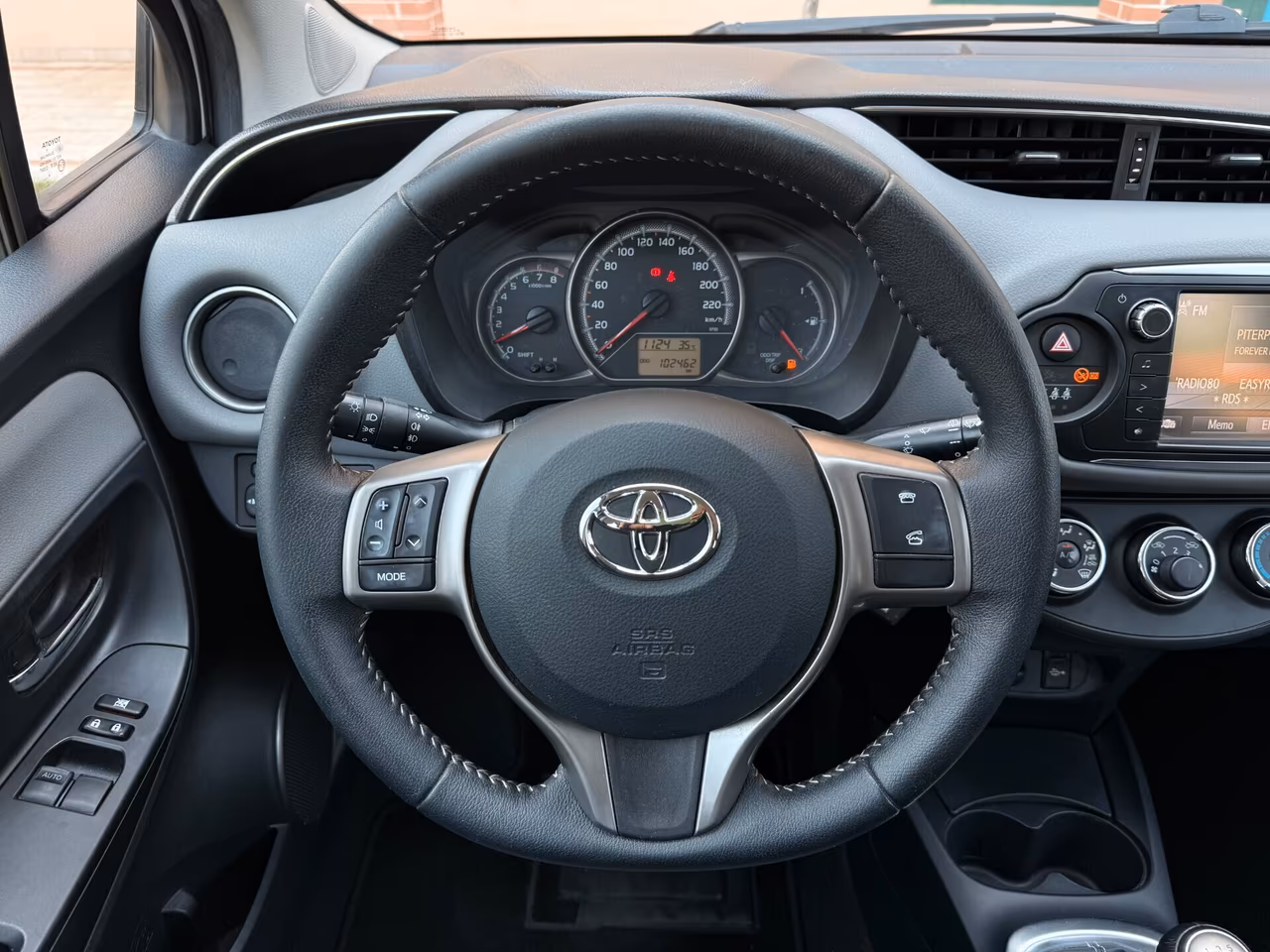 Toyota Yaris 1.0 neopatentati