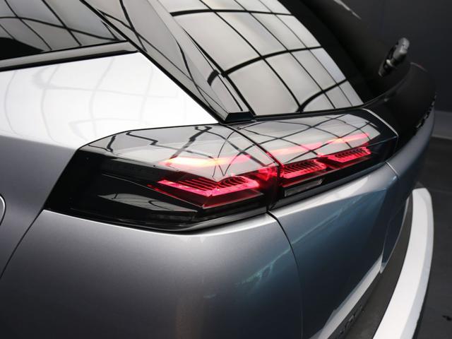 PEUGEOT 2008 PureTech 130CV S&S EAT8 Allure
