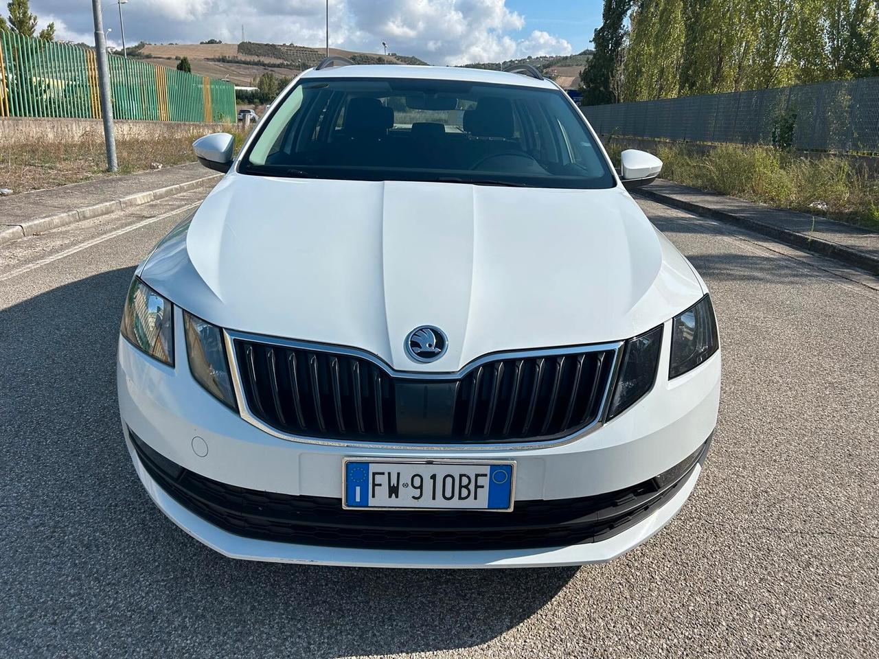 Skoda Octavia 1.6 Tdi SCR 115 cv Wagon Executive