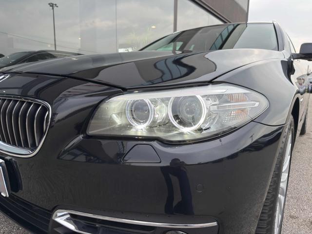 BMW 530 d xDrive 249CV Touring Luxury
