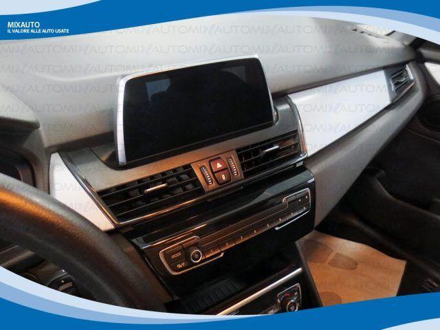 BMW 218 i Active Tourer Business EU6D-Temp