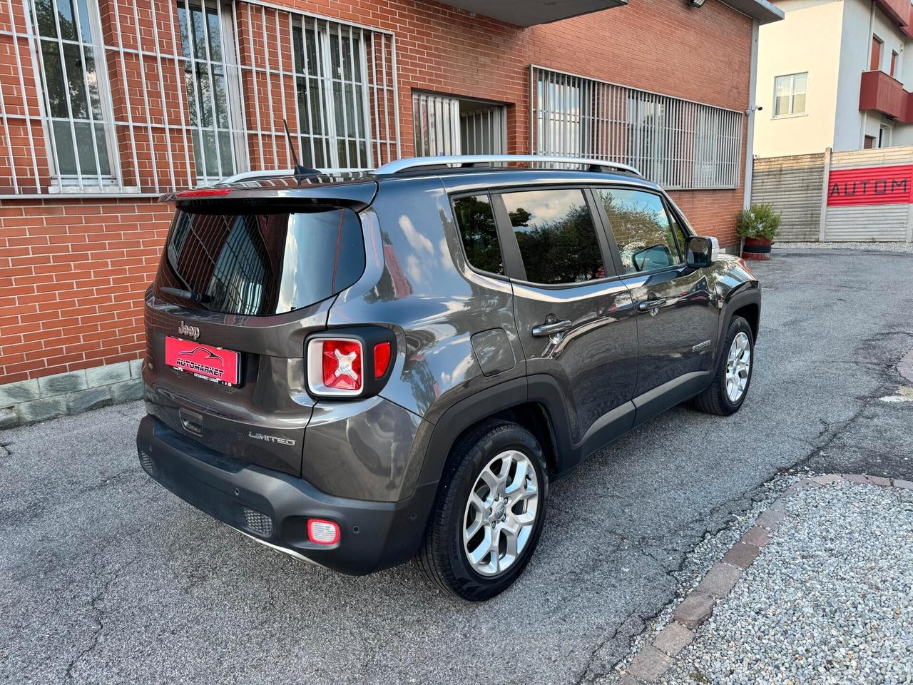 Jeep Renegade 1.4 MultiAir Limited 140cv CAR PLAY