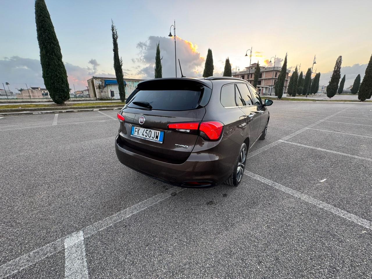 Fiat Tipo 1.6 Mjt S&S SW Lounge