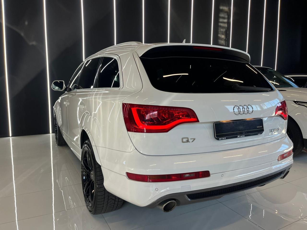 Audi Q7 3.0 V6 TDI 240 CV quattro tiptronic S-Line