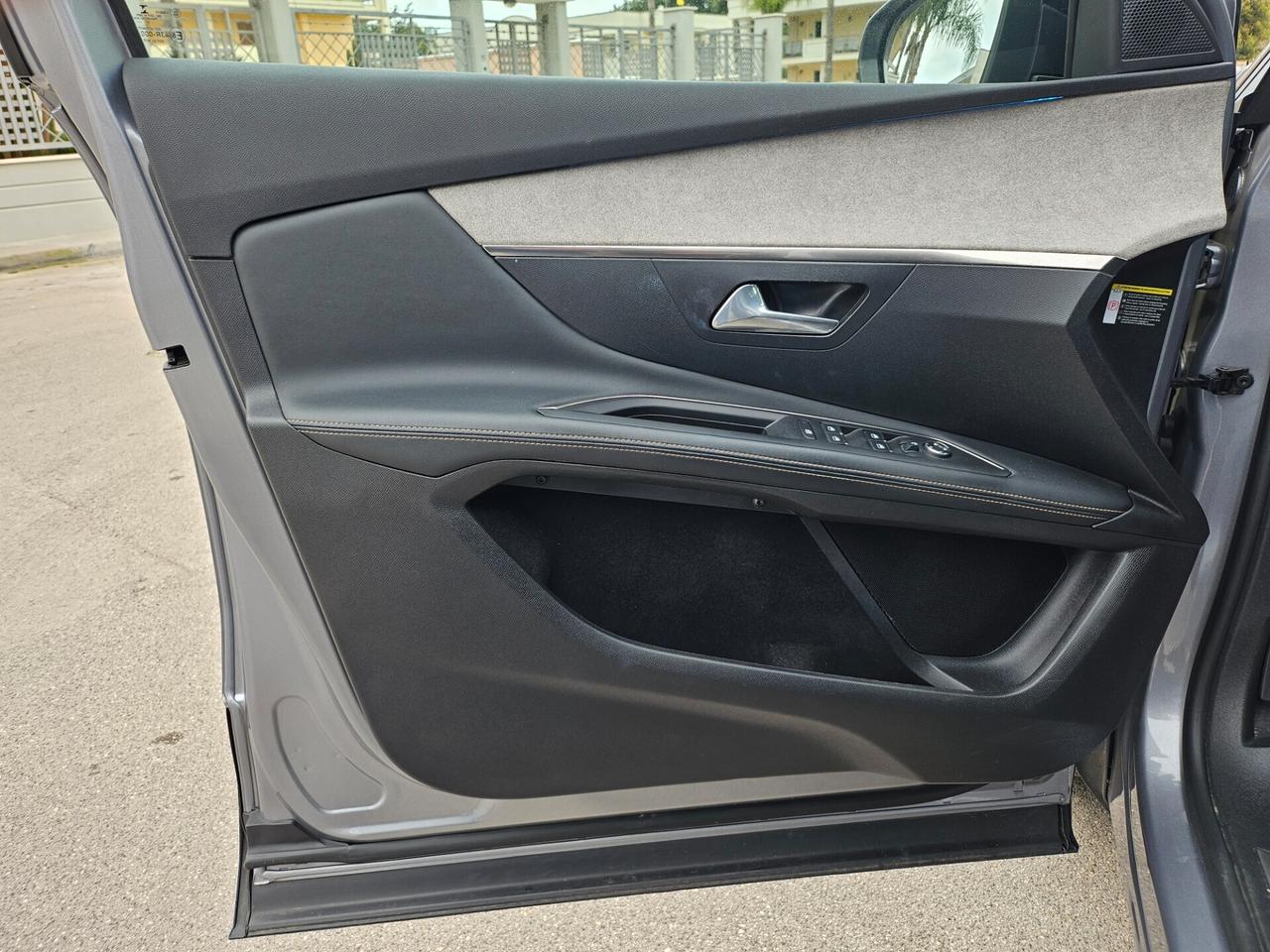 Peugeot 3008 GT BlueHDi 130cv EAT8 Restayling '21