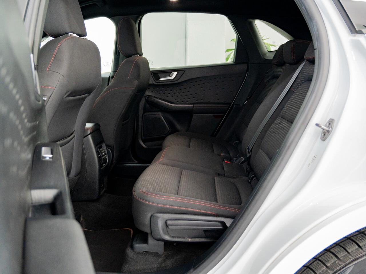 Ford Kuga 1.5 TDCI 120 CV ST-Line