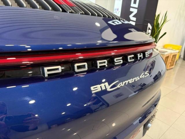 Porsche 911 Coupé 3.0 Carrera 4S auto