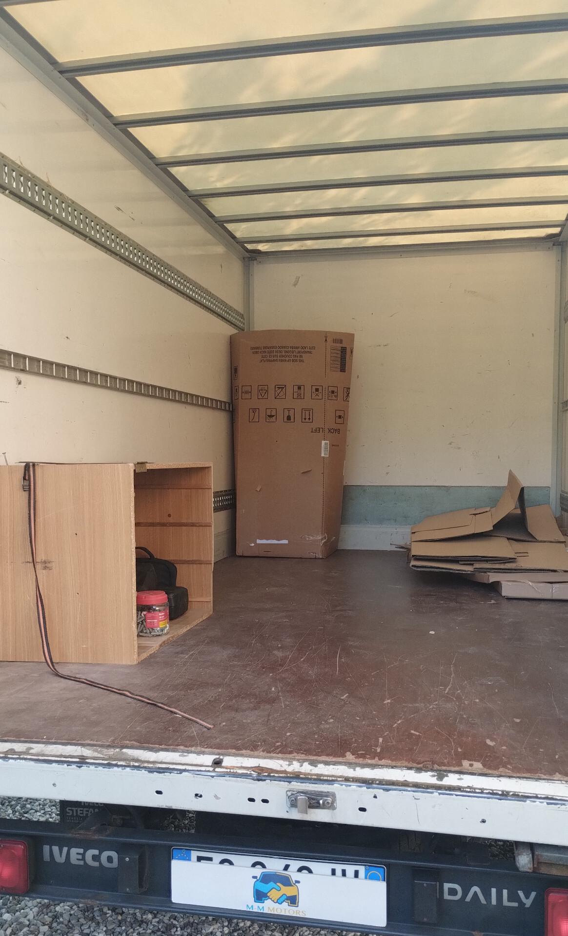 FURGONE IVECO DAILY CASSONATO