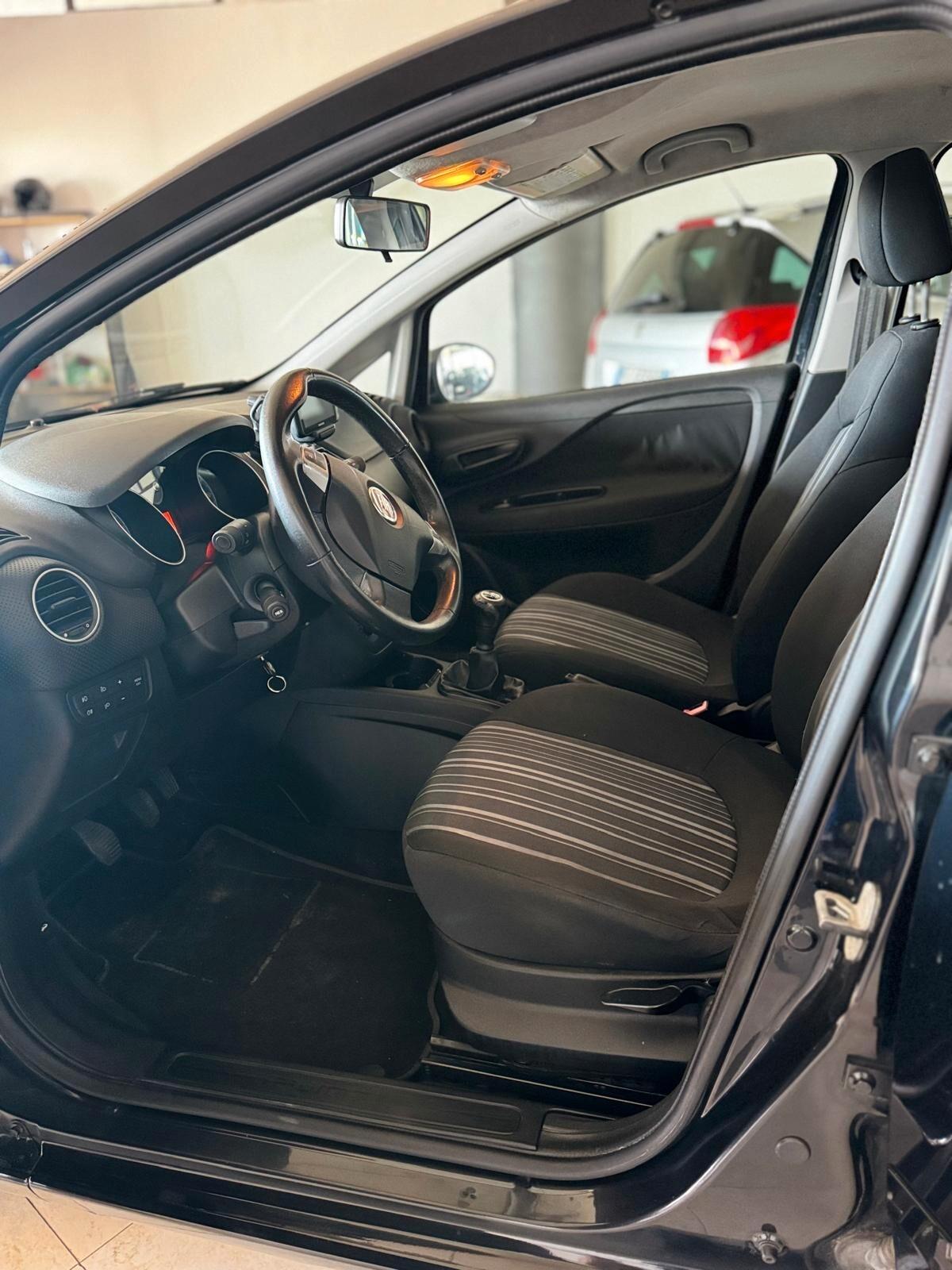 Fiat Punto 1.3 MJT II S&S 85 CV 5 porte ECO Lounge