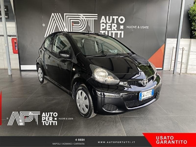 Toyota Aygo Aygo 3p 1.0 Now Red Edition