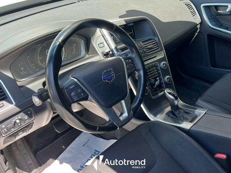 Volvo XC60 D4 181 CV Automatica NAVI Business