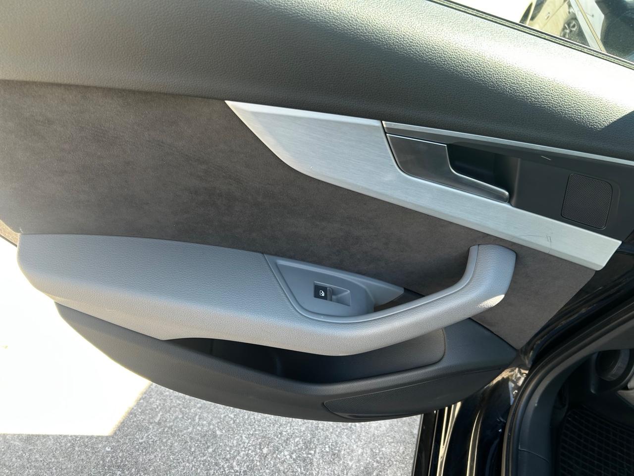 Audi A4 2.0 TDI clean diesel multitronic Business Plus