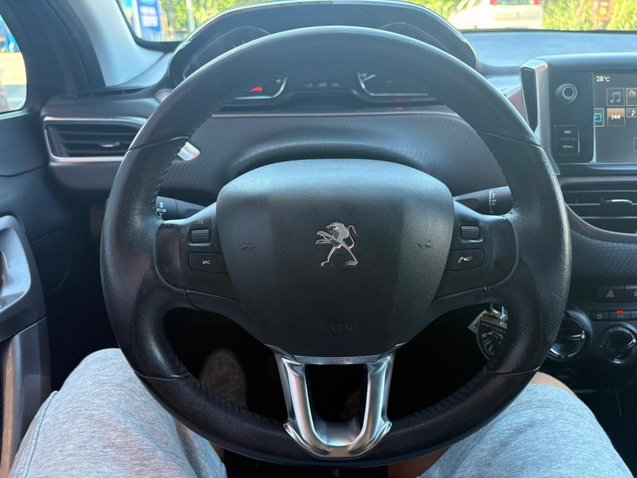 Peugeot 2008 1.6 e-HDi 92 CV Stop&Start Allure 126.000 KM