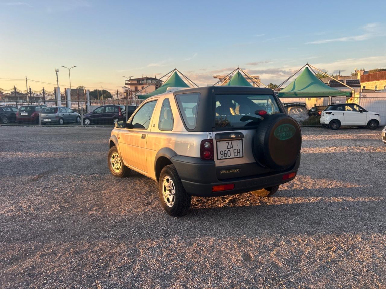 Land Rover Freelander 2.0 TD cat 3p. Hardback