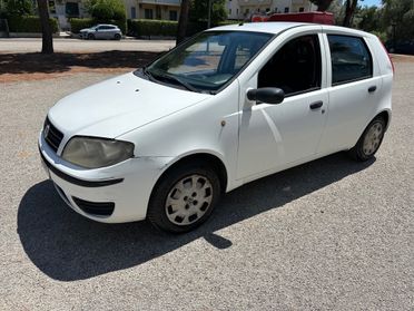 Fiat Punto 1.2 benzina 5 porte 2004