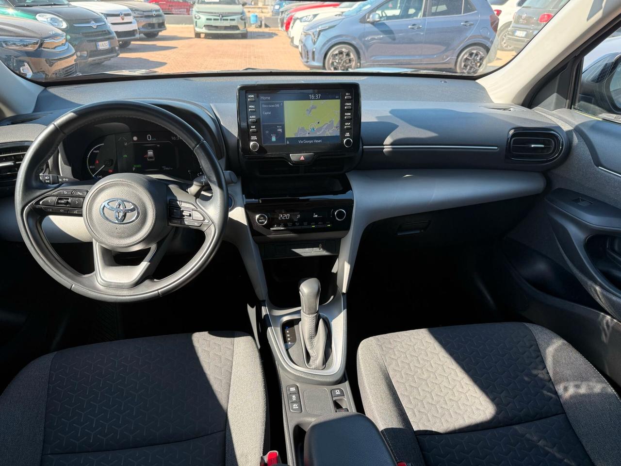 Toyota Yaris 1.5 Hybrid 5 porte Business