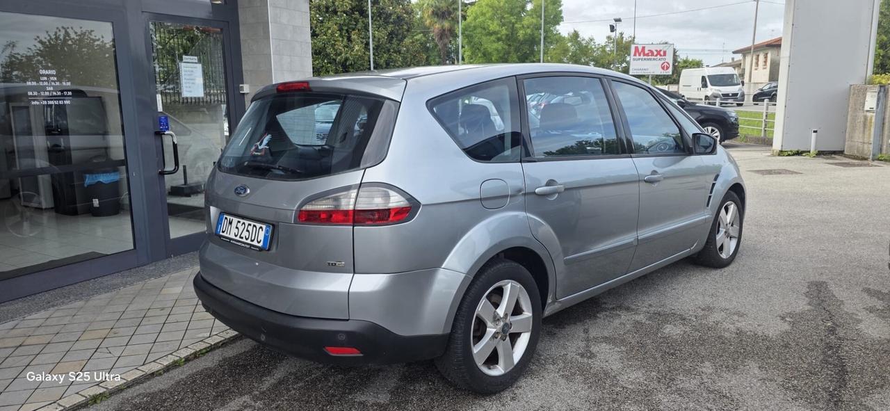 Ford S-Max 2.0 Diesel 7 posti Neopatentati