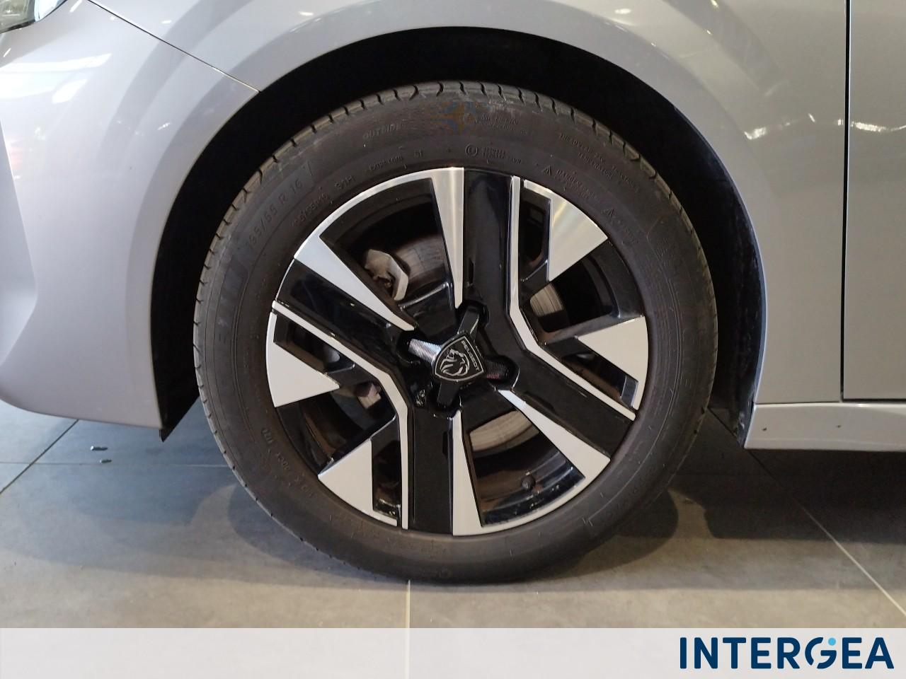 PEUGEOT 208 1.2 puretech Allure s&s 100cv