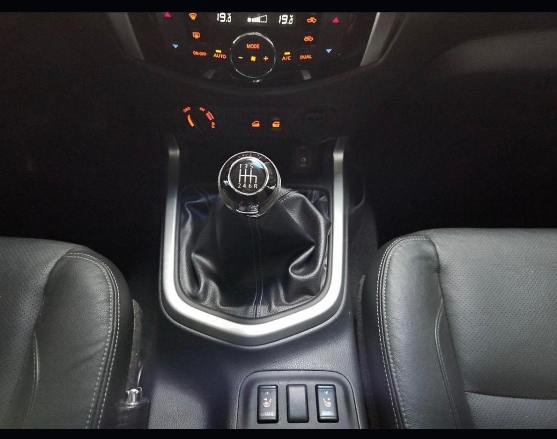 Nissan Navara 2.3 dCi 190 CV 4WD Double Cab N-Connecta