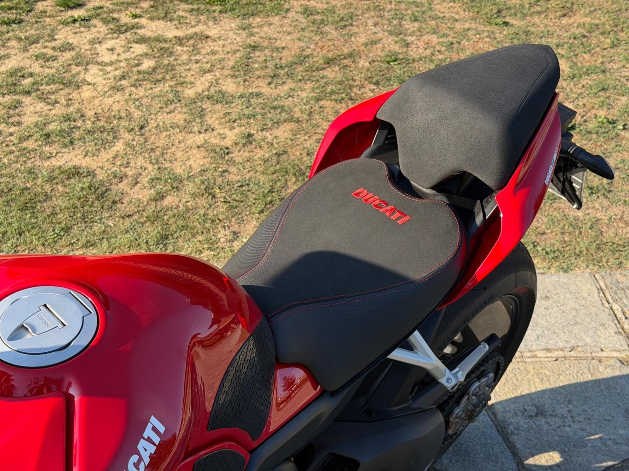 Ducati Streetfighter V4
