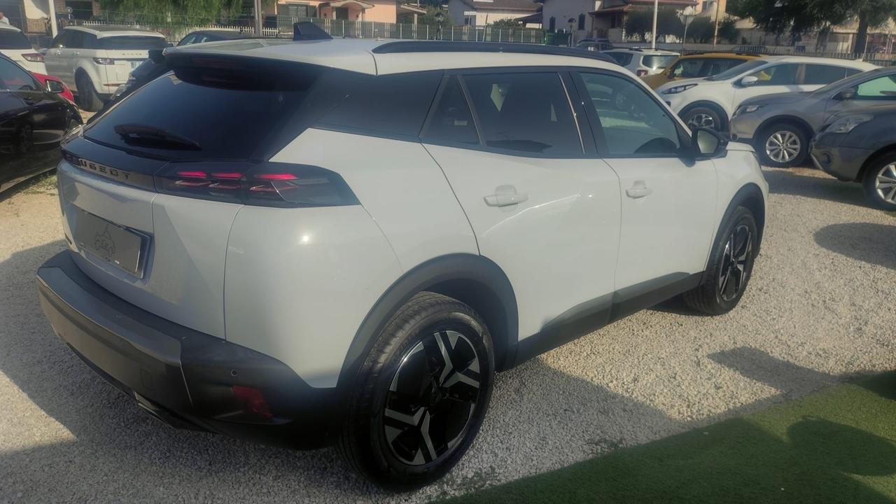 Peugeot 2008 PureTech 130 S&S EAT8 Allure