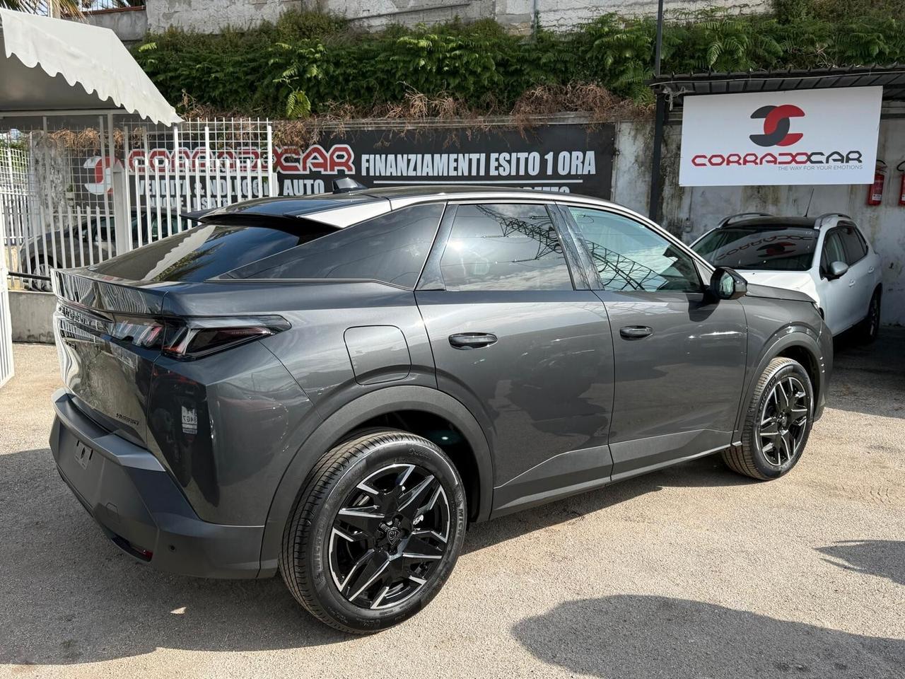 PEUGEOT 3008 HYBRID 136CV AUTOMATICA ALLURE KM0