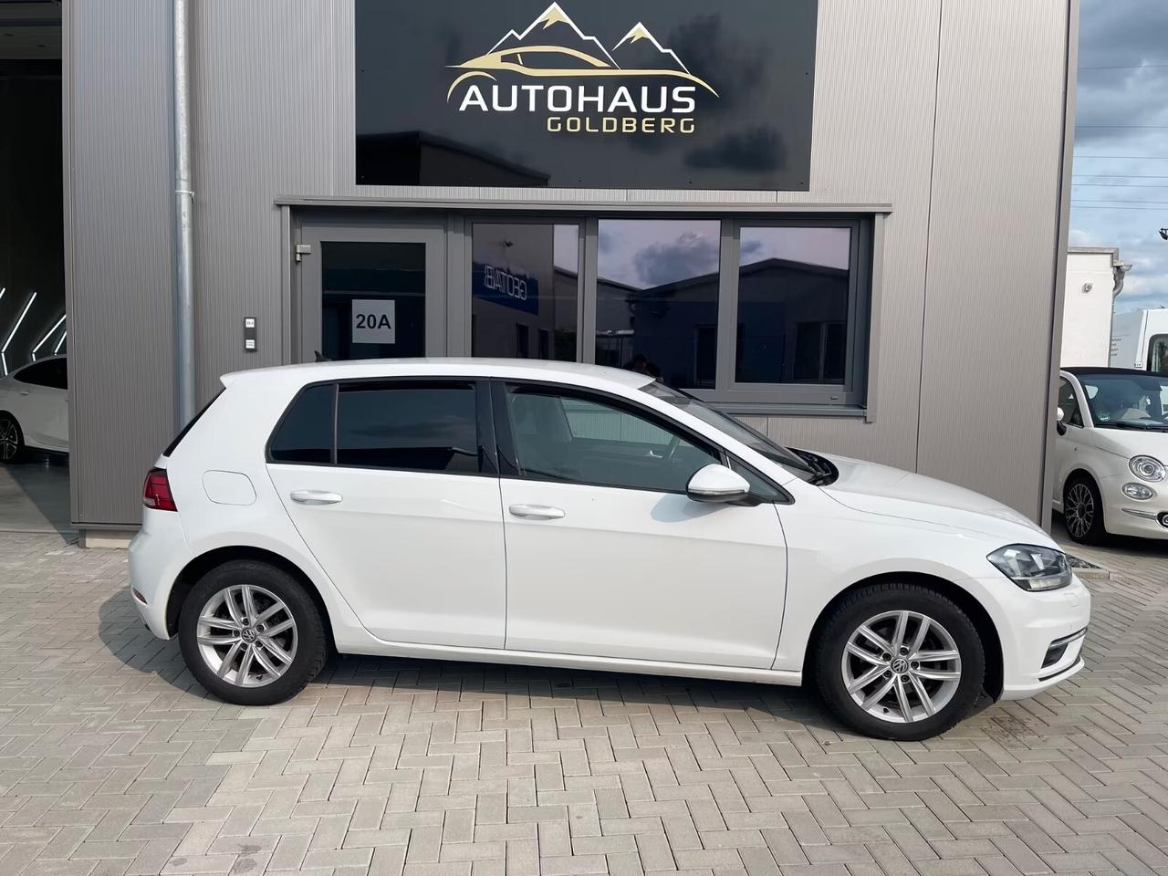 Volkswagen Golf 1.0 TSI 110 CV 5p. AUTOMATICA