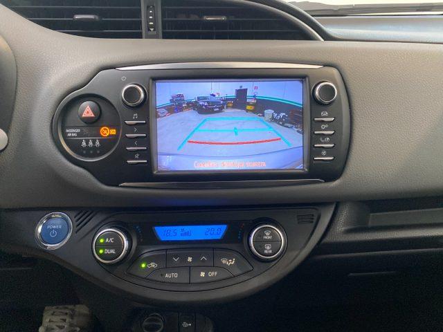 TOYOTA Yaris 1.5 HYBRID 5 porte Active NEOPATENTATI