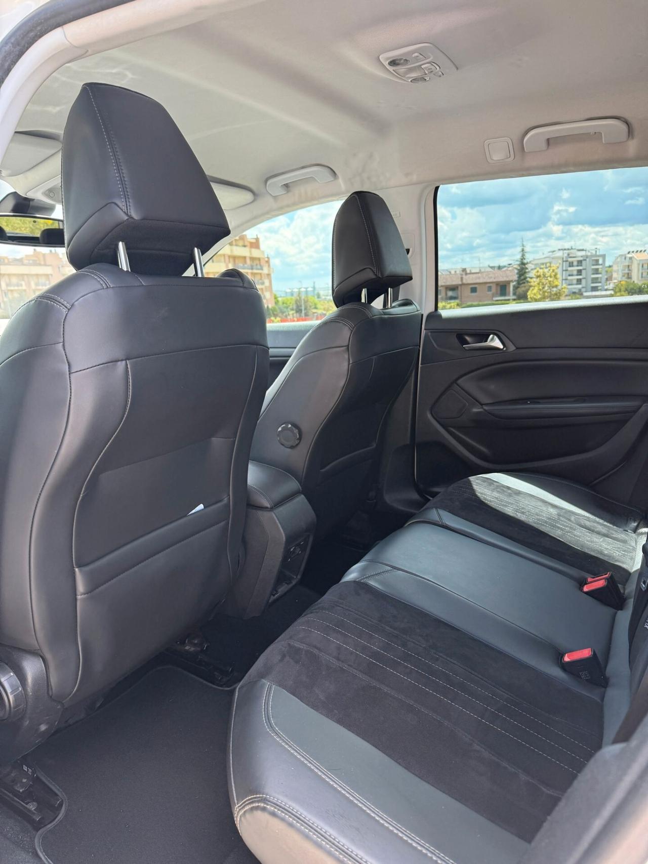 Peugeot 308 BlueHDi 120 S&S SW Allure