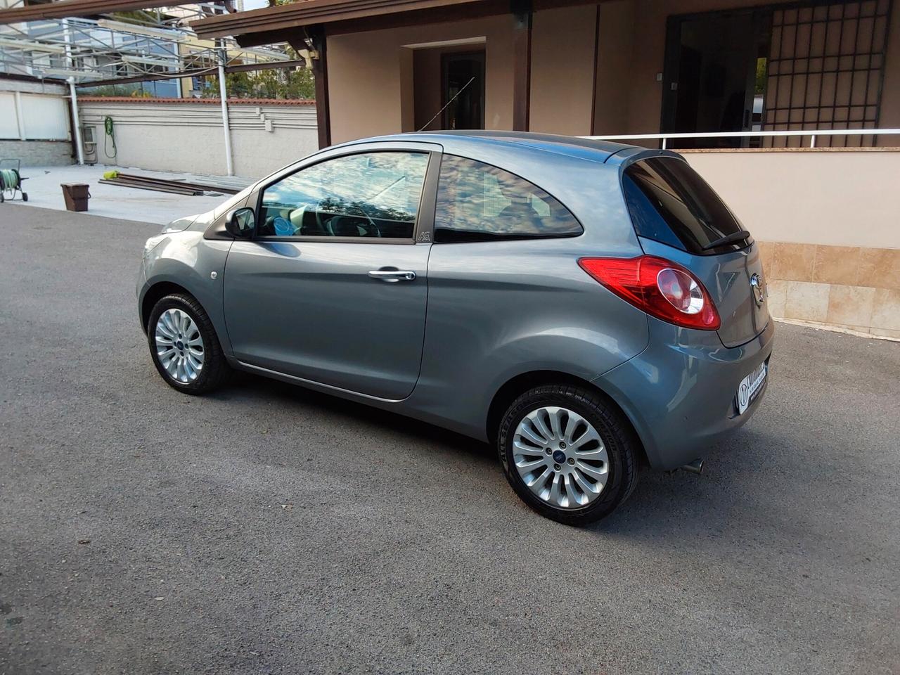 Ford Ka 1.2 8V 69CV Titanium Individual