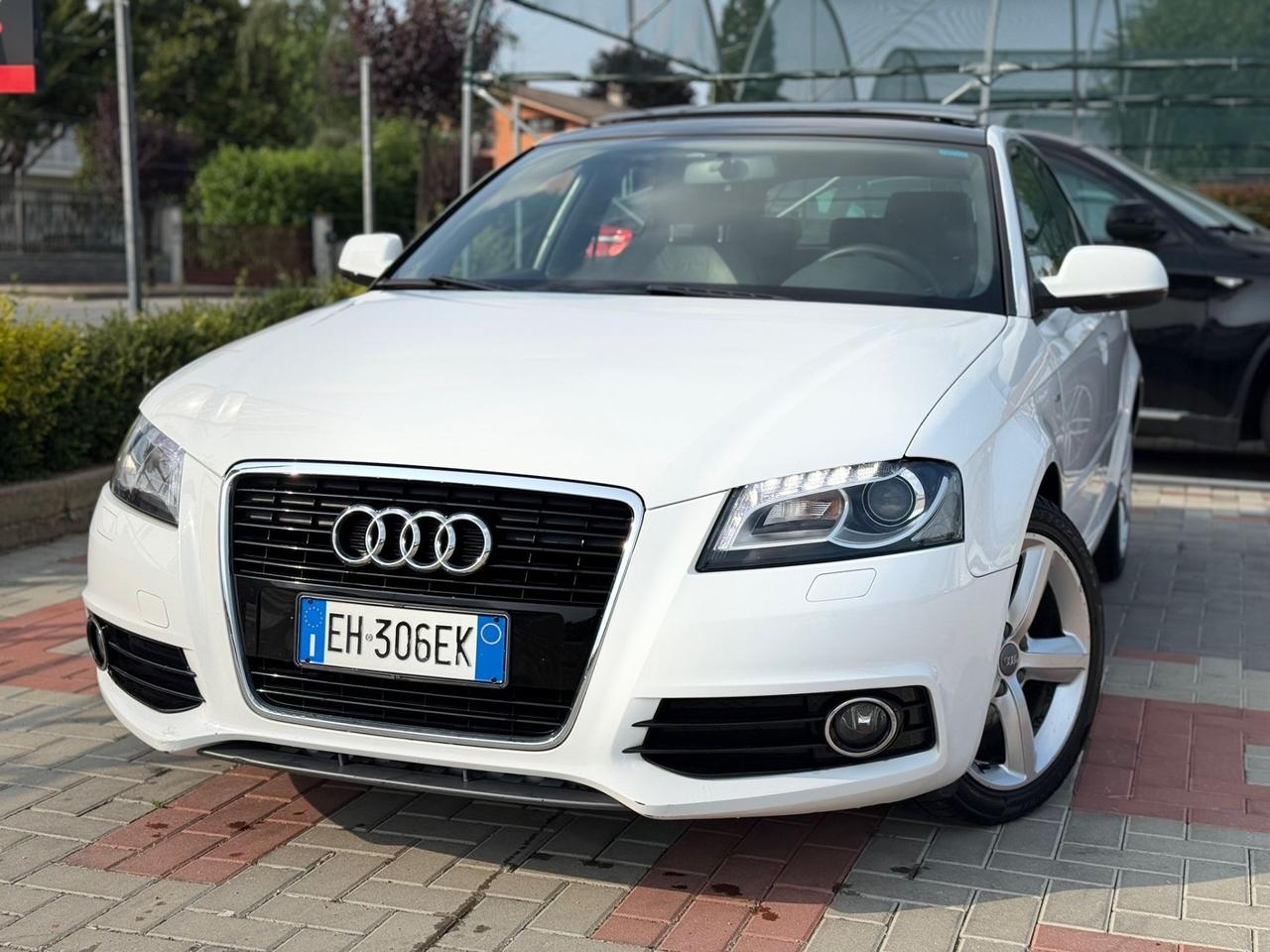 Audi A3 SPB. 2.0 TDI F.AP. S tronic S-LINE 140CV TETTO APRIBILE