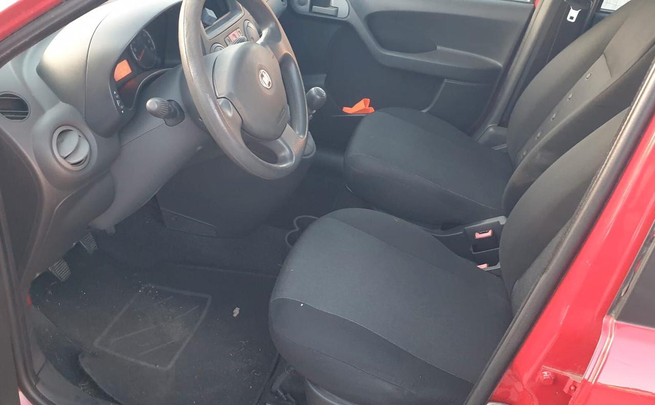FIAT PANDA 4X4 1.3 MULTIJET OK NEOPATENTATI