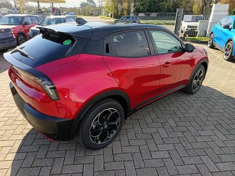 Alfa Romeo Junior BEV 156CV/115kW elettrica SPECIALE