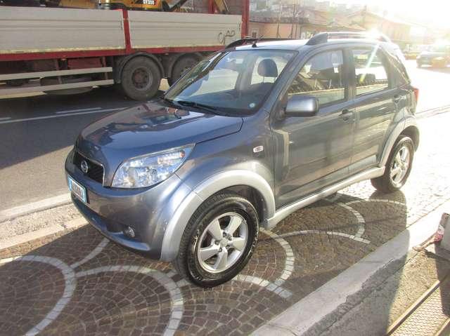 Daihatsu Terios 1.5 hiro 4 wd GPL FULL OPT GARANTITO