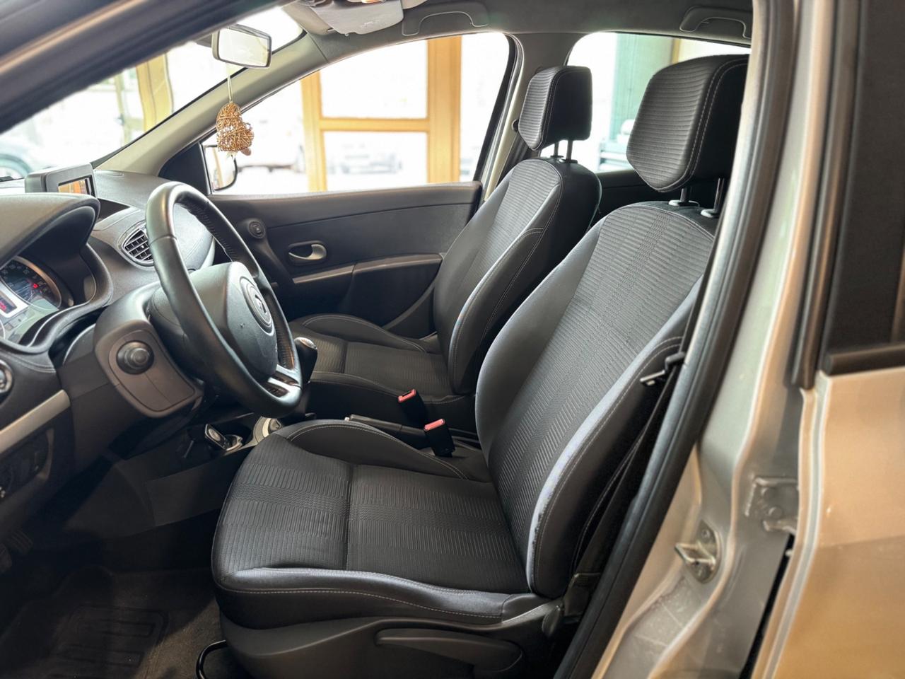 Renault Clio 1.2 16V 5 porte Live!