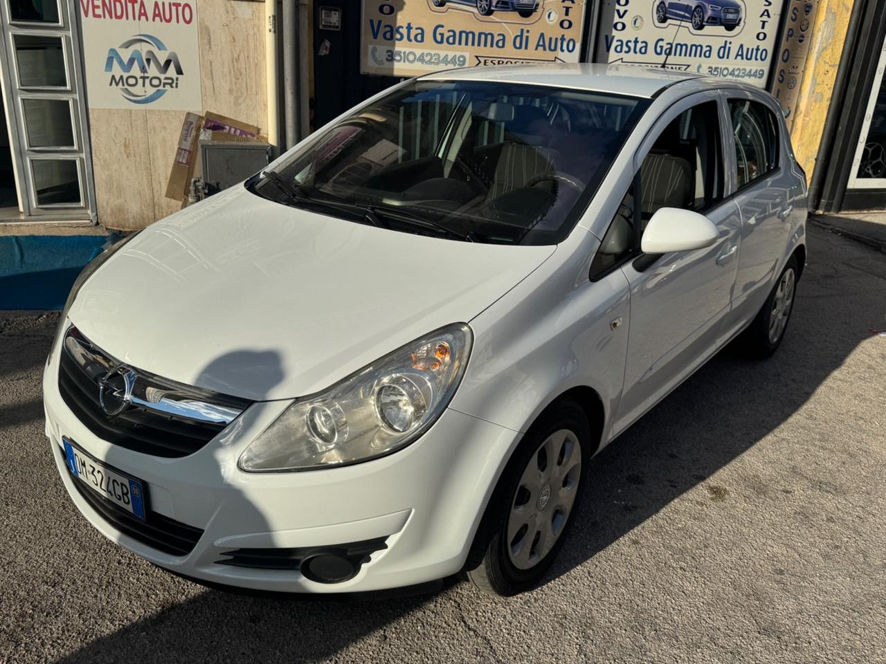 Opel Corsa 1.2 5 porte Cosmo