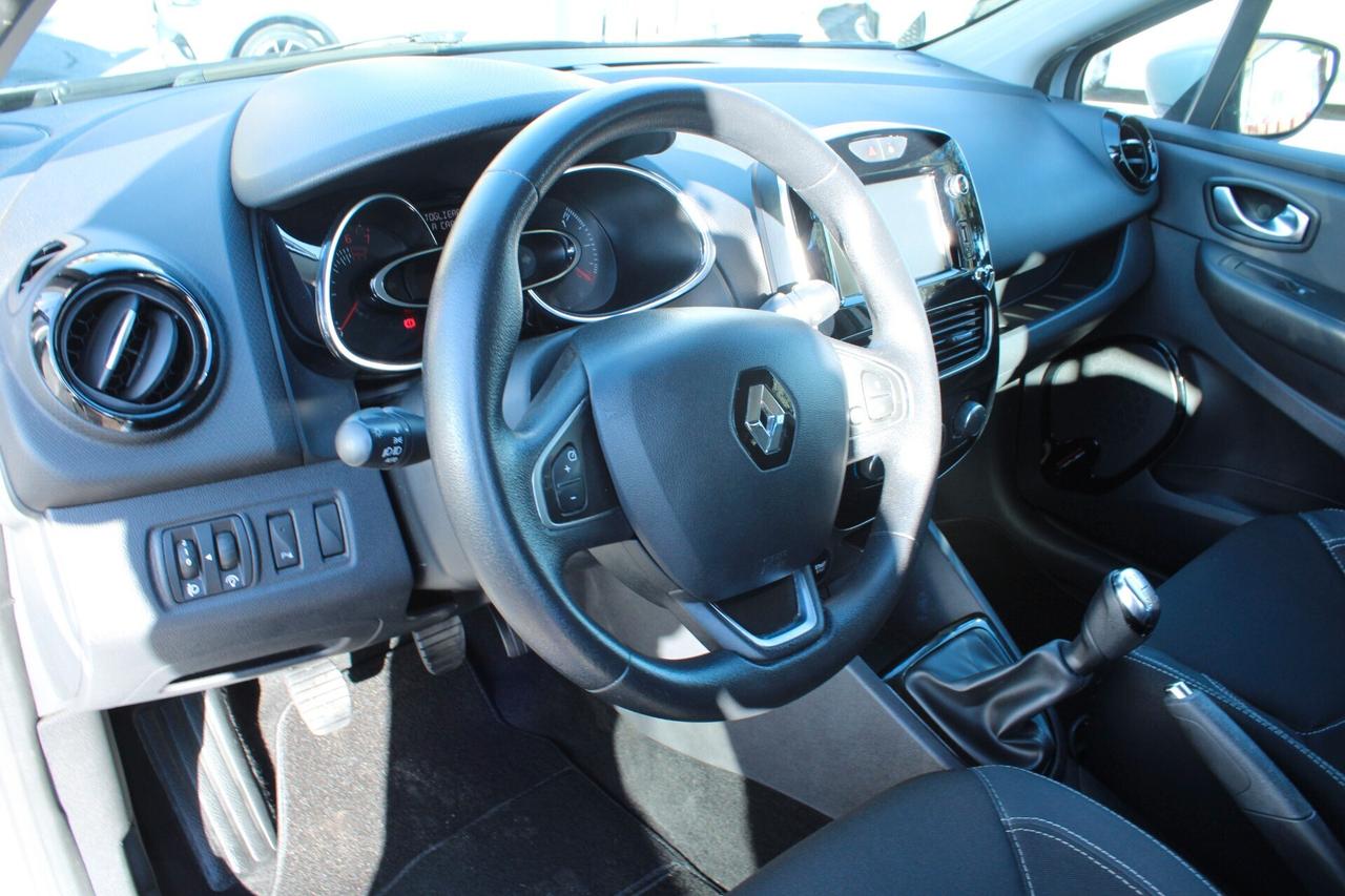 Renault Clio 1.2 75CV 5 porte Intens
