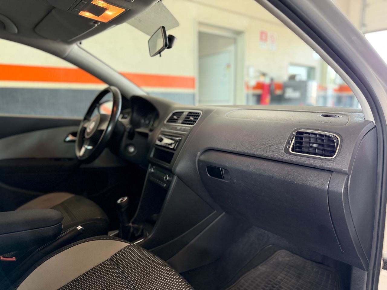 Volkswagen Polo Cross 1.4 NEOPATENTATI