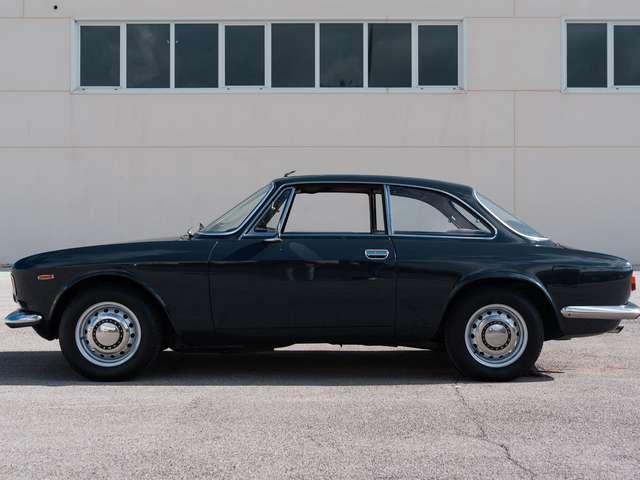 Alfa Romeo GT Giulia GT junior 1300 - SCALINO - Targa Oro ASI