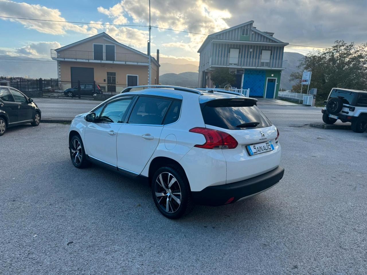 Peugeot 2008 1.6 e-HDi 115 CV Stop&Start Féline GARANZIA