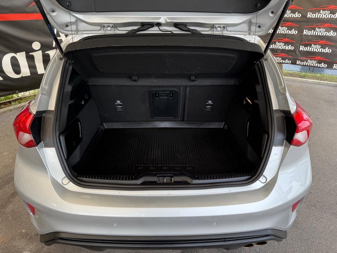 Ford Focus 1.5 Benzina 150 CV Automatica ST Line X