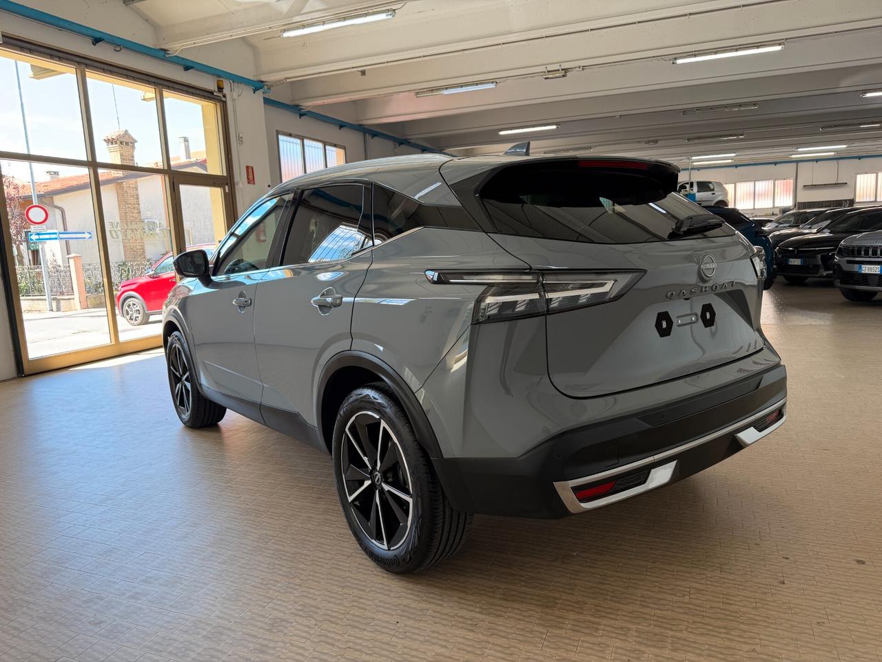 Nissan Qashqai MHEV 158 CV Xtronic Tekna KM0 Tetto panoramico Full optional