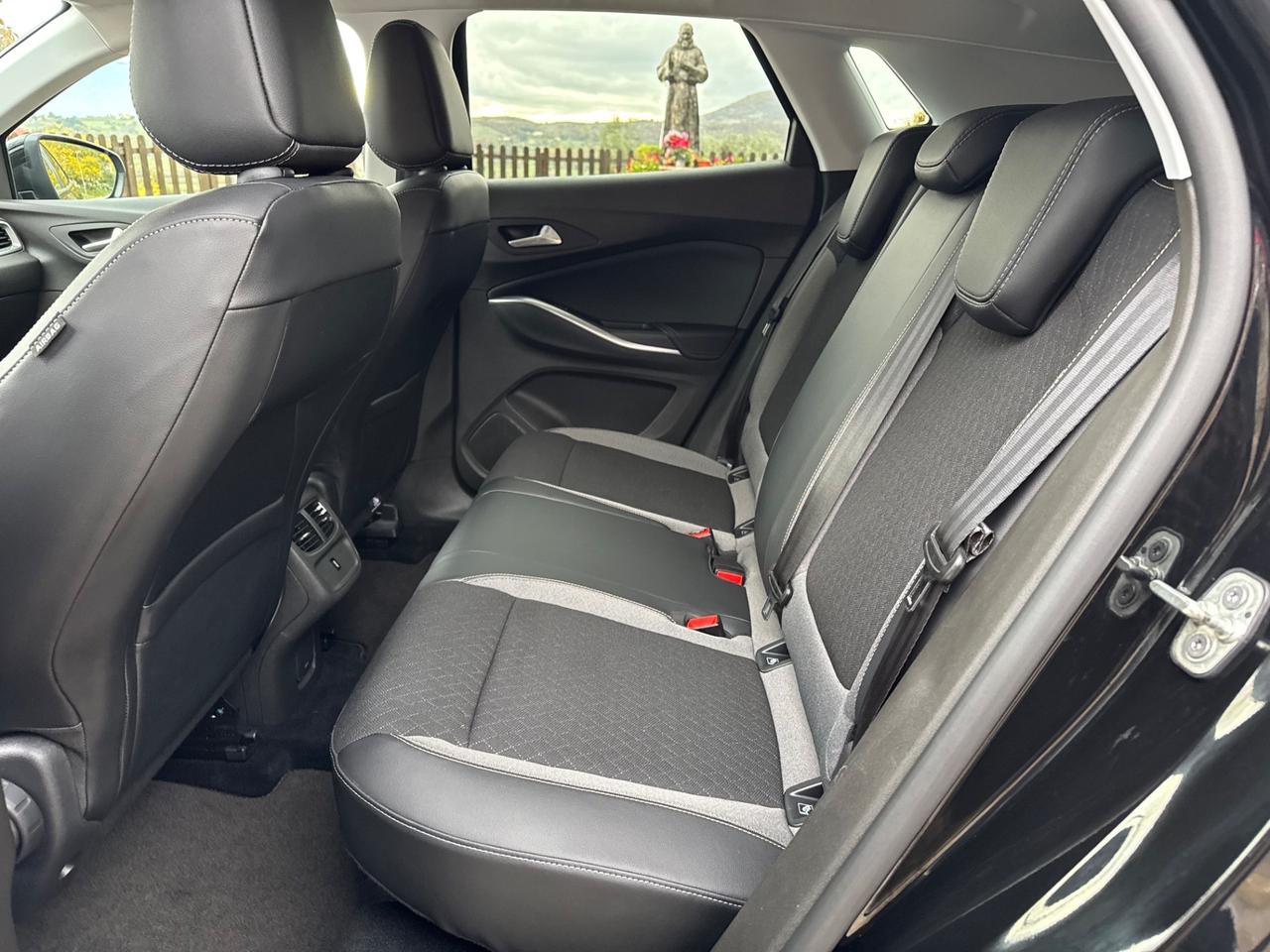 Opel Grandland 1.5 diesel Ecotec aut. Business Elegance