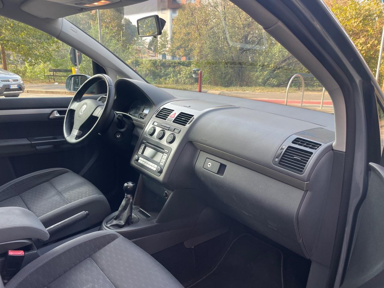 Volkswagen Touran 1.6 GPL/GARANZIA 12 MESI