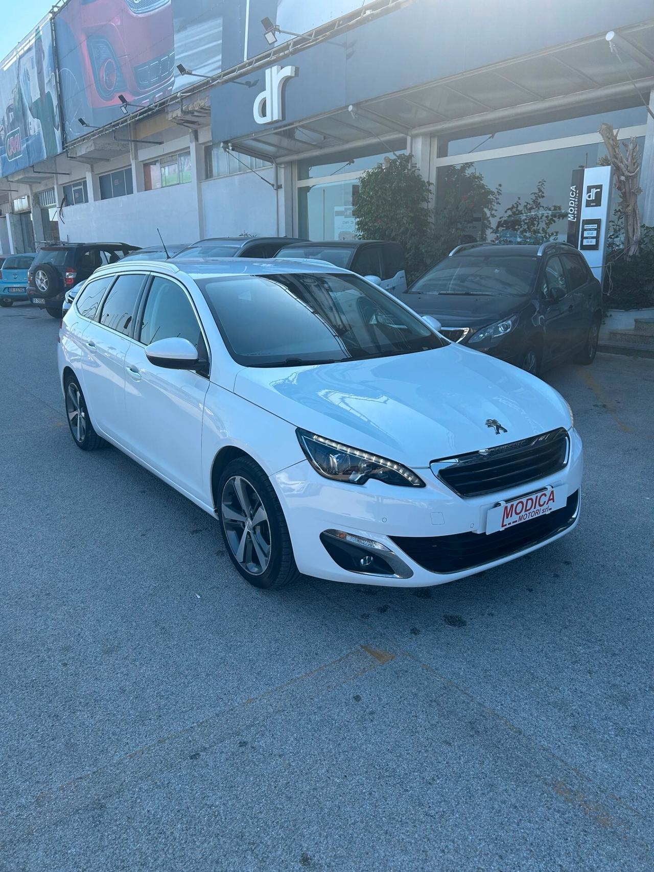 Peugeot 308 BlueHDi 150 S&S SW Allure