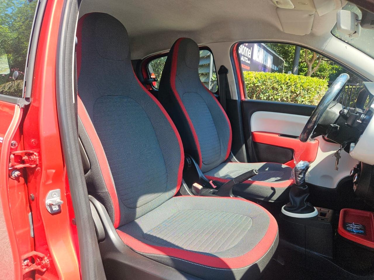 Renault Twingo 1.0 SCe Live