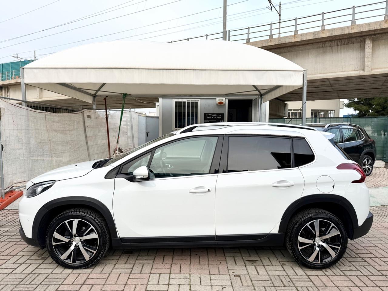 Peugeot 2008 1.6 BlueHDi Allure - GARANZIA