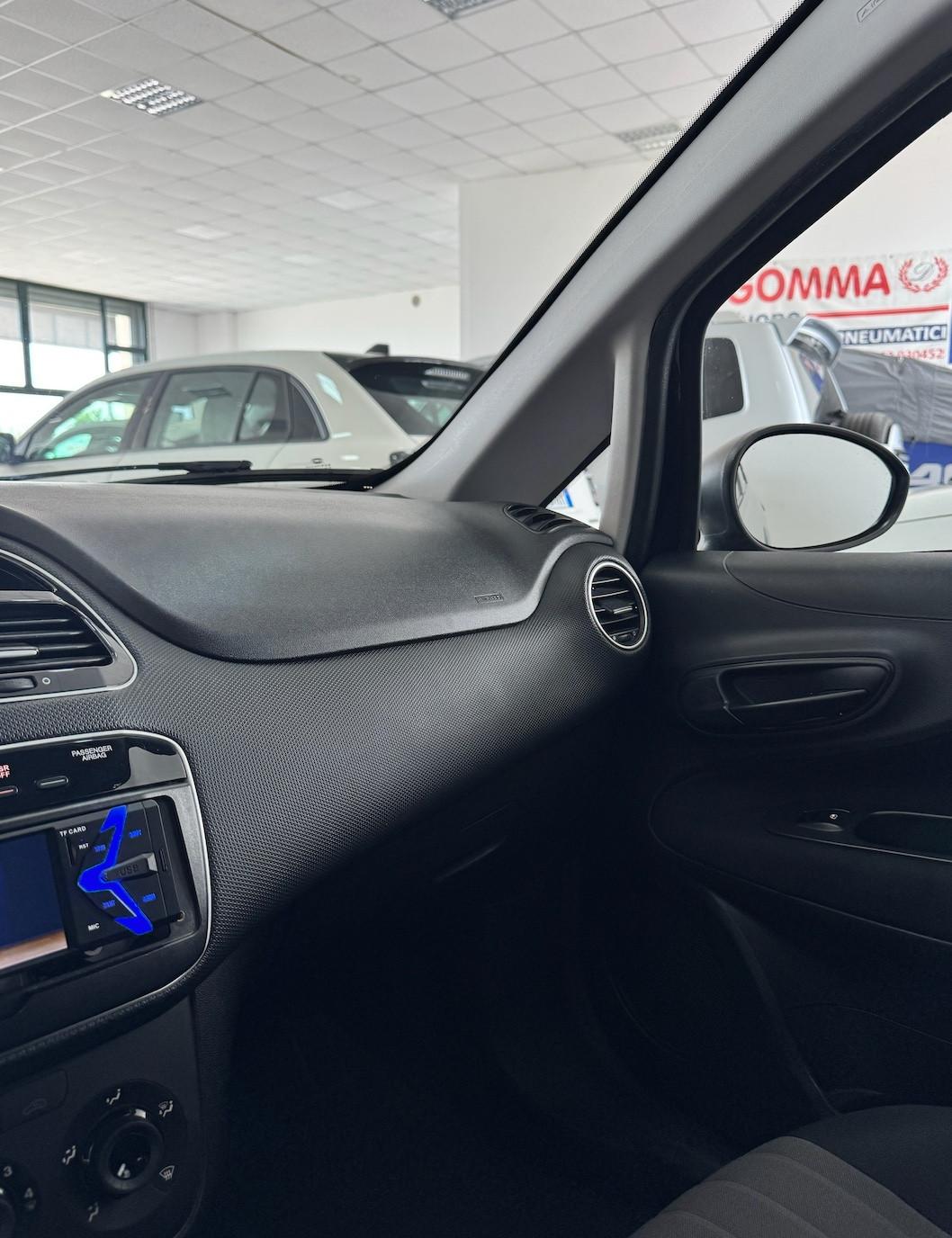 Fiat Punto 1.3 MJT II S&S 95 CV 5 porte Street