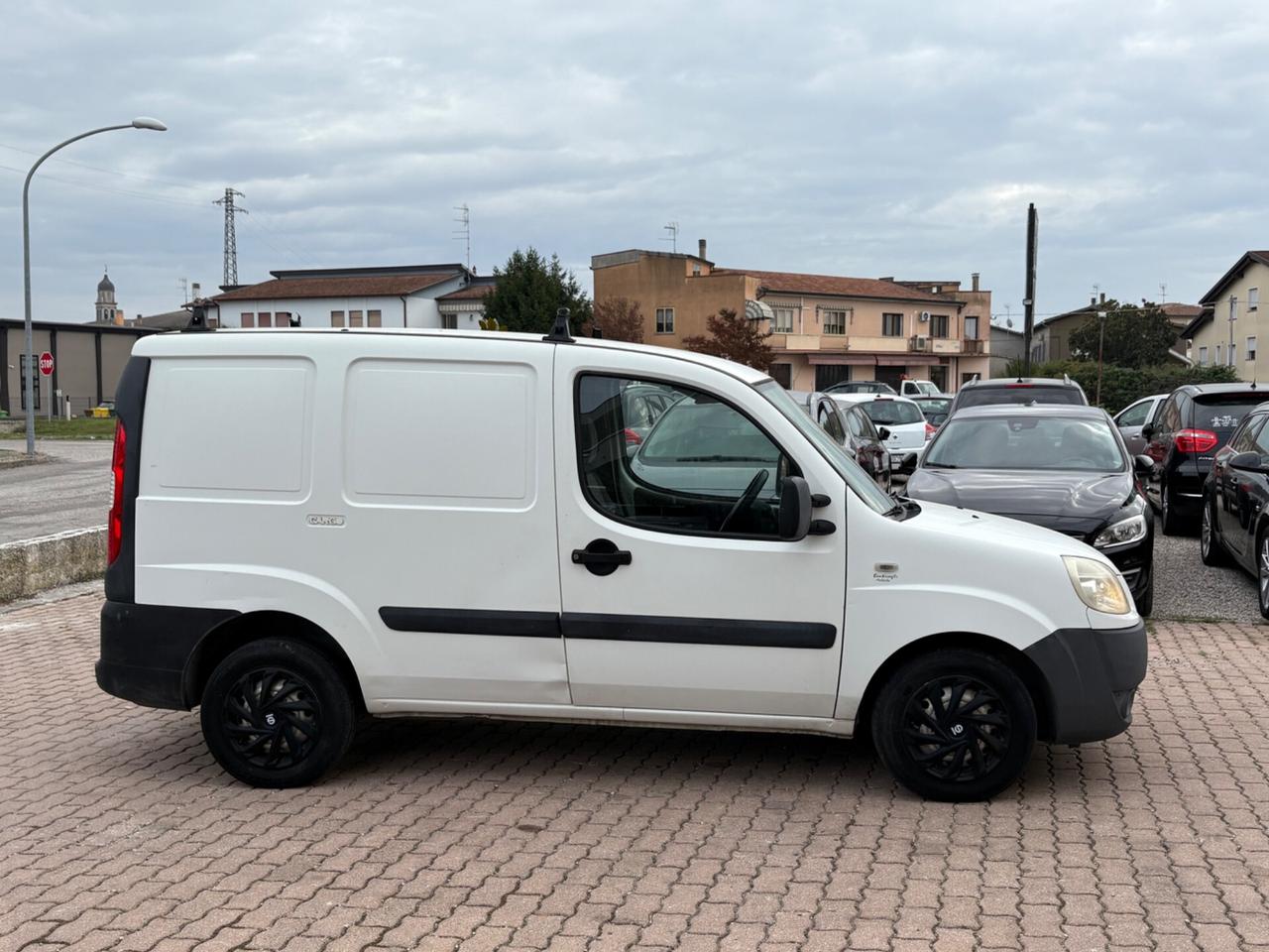 Fiat Doblo Doblò 1.6 16V Nat.Pow. PC-TN Cargo Lami.